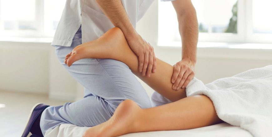 Fisioterapia Neurológica vs Musculoesquelética: Diferenças, Abordagens e Evidência Científica